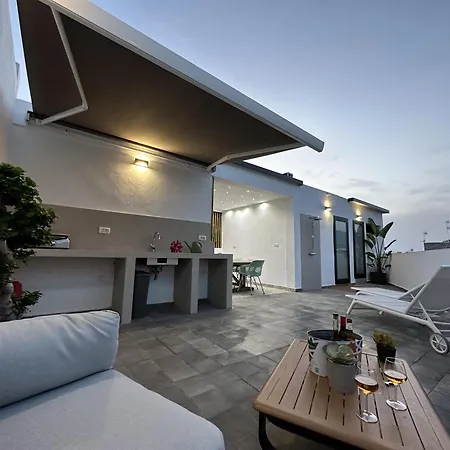 公寓 Deluxe Townhouse By Sunkeyrents