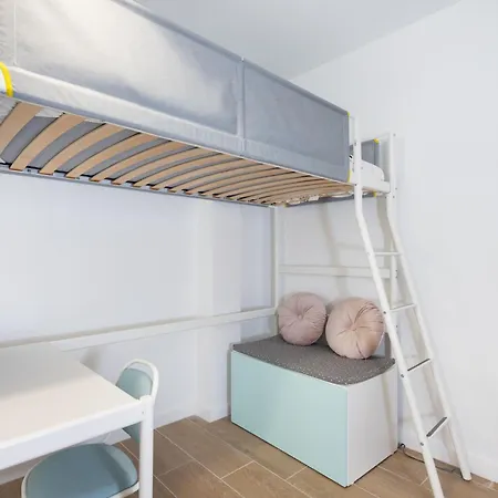 Deluxe Townhouse By Sunkeyrents *