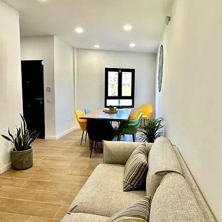 Appartement Deluxe Townhouse By Sunkeyrents Alcalá la Real