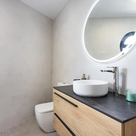 Appartement Deluxe Townhouse By Sunkeyrents Alcalá la Real